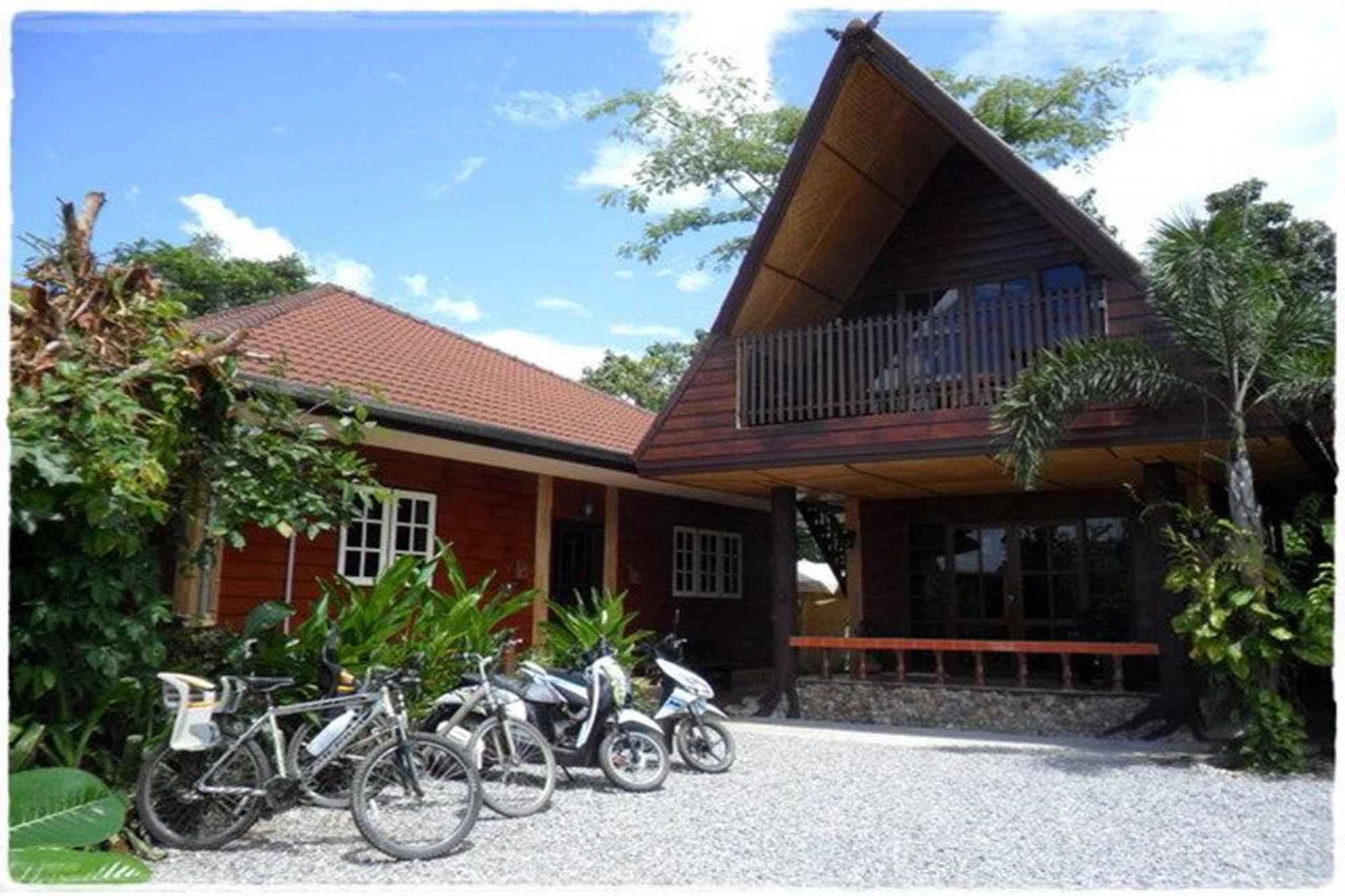 Homestay Chiangrai Chiang Rai Ngoại thất bức ảnh